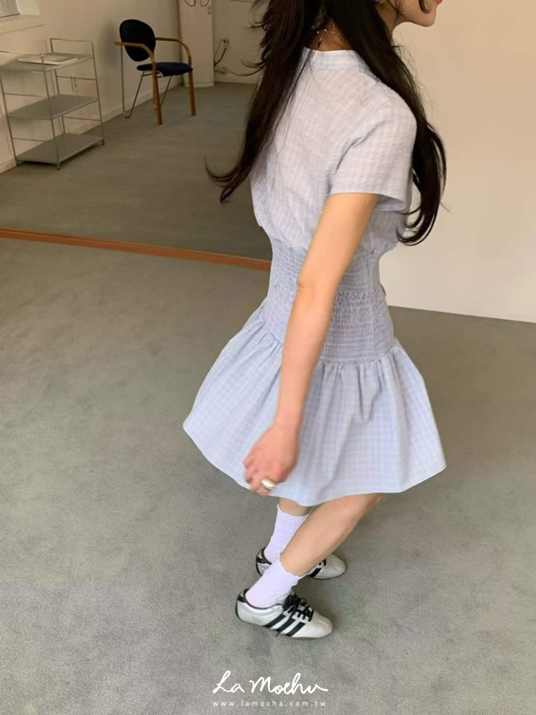 泡泡布小包袖格紋洋裝